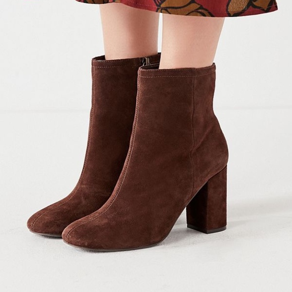 NWT! Urban Outfitters Suede Heeled Boot! - Picture 1 of 8